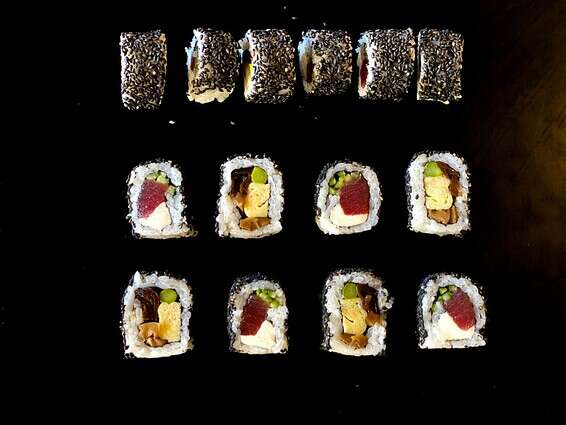 בלאק אנד רול // צילום: שירה סבו